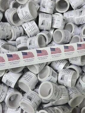 1000 forever stamps of 2025 Flag Postage
